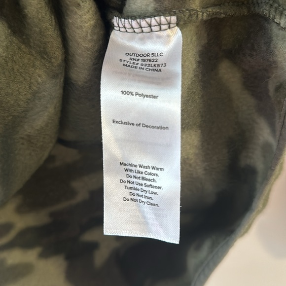 Eddie Bauer Camouflage Fleece Sweatshirt Boys Size Small or 7/8 - Picture 8 of 12